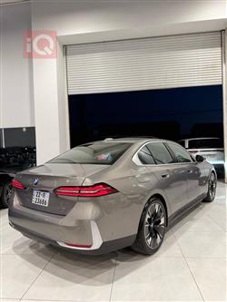 بي ام دبليو الفئة 5